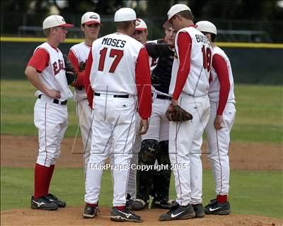 Thumbnail 1 in Los Osos @ Etiwanda photogallery.