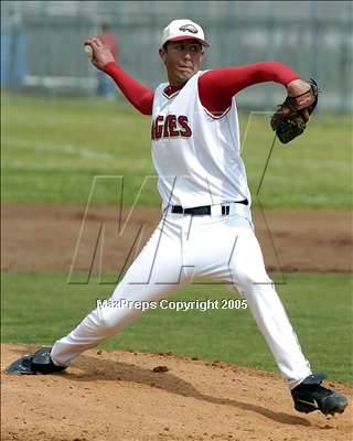 Thumbnail 1 in Los Osos @ Etiwanda photogallery.