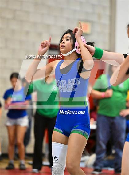 Thumbnail 2 in Girl On Fire photogallery.