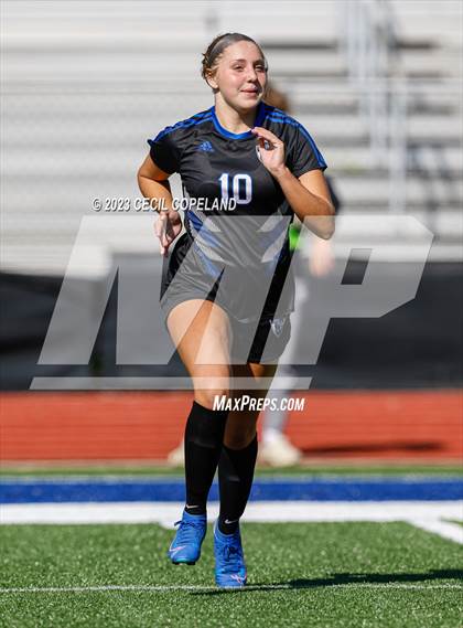 Thumbnail 3 in Toombs County @ Mount Paran Christian (GHSA 2A Quarterfinal) photogallery.