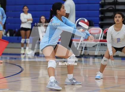 Thumbnail 2 in Burlingame @ Hillsdale photogallery.