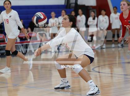 Thumbnail 3 in Burlingame @ Hillsdale photogallery.