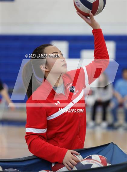Thumbnail 3 in Burlingame @ Hillsdale photogallery.