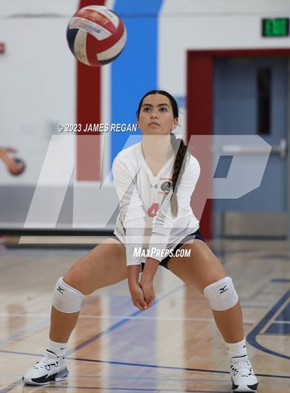 Thumbnail 3 in Burlingame @ Hillsdale photogallery.