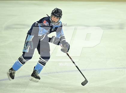 Thumbnail 3 in Monarch vs. Ralston Valley (CHSAA 5A State Quarterfinal Game) photogallery.