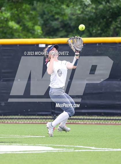 Thumbnail 1 in Keller vs. Guyer (UIL 6A Regional Final Game 3) photogallery.