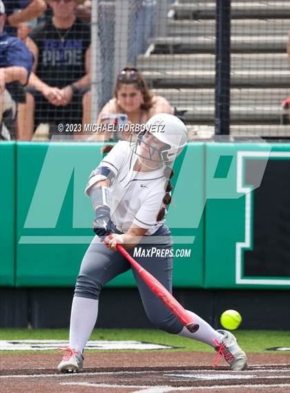 Thumbnail 2 in Keller vs. Guyer (UIL 6A Regional Final Game 3) photogallery.