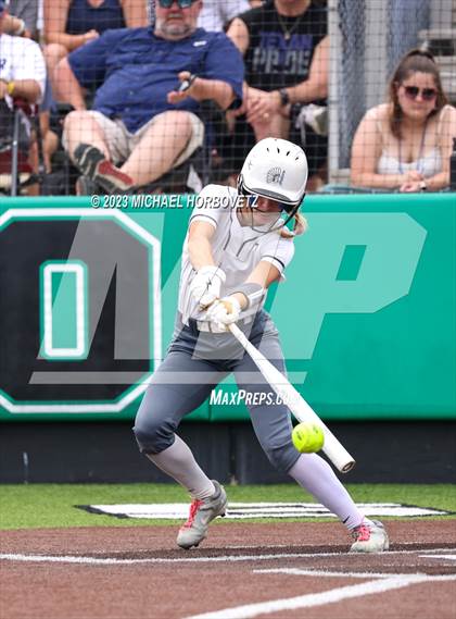 Thumbnail 3 in Keller vs. Guyer (UIL 6A Regional Final Game 3) photogallery.