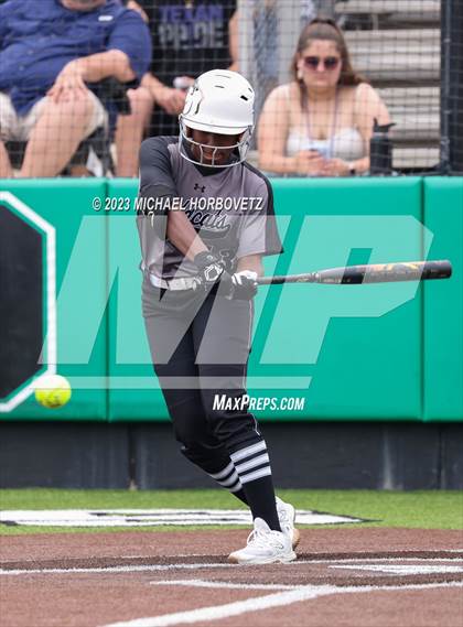 Thumbnail 2 in Keller vs. Guyer (UIL 6A Regional Final Game 3) photogallery.