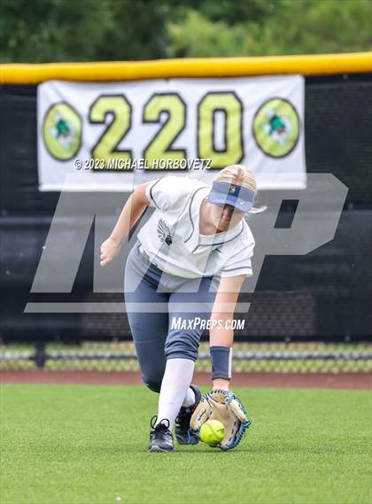 Thumbnail 3 in Keller vs. Guyer (UIL 6A Regional Final Game 3) photogallery.