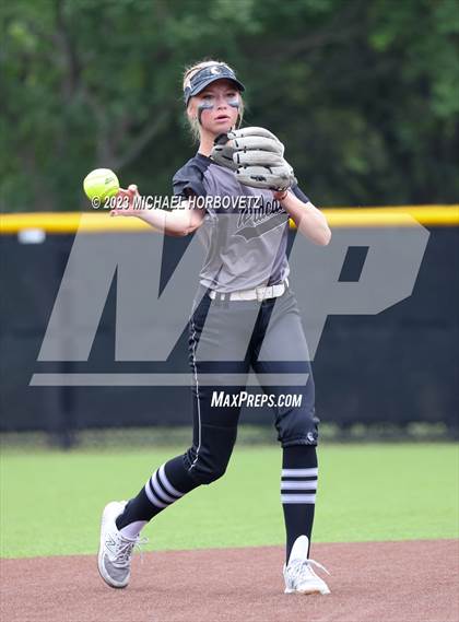 Thumbnail 1 in Keller vs. Guyer (UIL 6A Regional Final Game 3) photogallery.