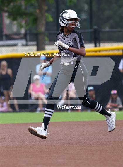 Thumbnail 3 in Keller vs. Guyer (UIL 6A Regional Final Game 3) photogallery.