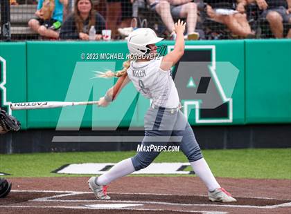 Thumbnail 2 in Keller vs. Guyer (UIL 6A Regional Final Game 3) photogallery.