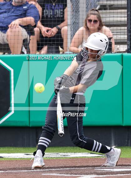 Thumbnail 3 in Keller vs. Guyer (UIL 6A Regional Final Game 3) photogallery.