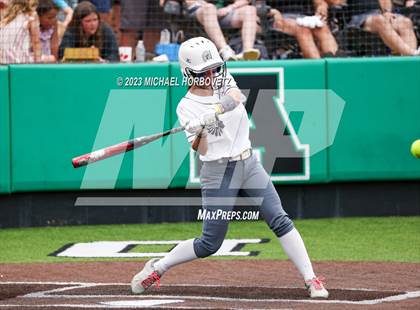 Thumbnail 3 in Keller vs. Guyer (UIL 6A Regional Final Game 3) photogallery.