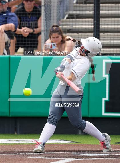Thumbnail 2 in Keller vs. Guyer (UIL 6A Regional Final Game 3) photogallery.