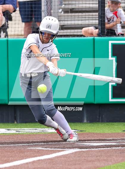 Thumbnail 3 in Keller vs. Guyer (UIL 6A Regional Final Game 3) photogallery.