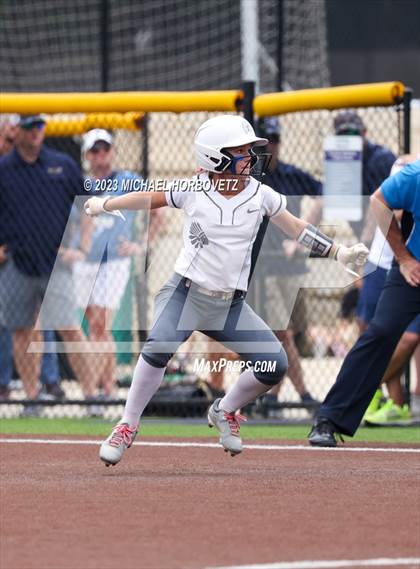 Thumbnail 1 in Keller vs. Guyer (UIL 6A Regional Final Game 3) photogallery.