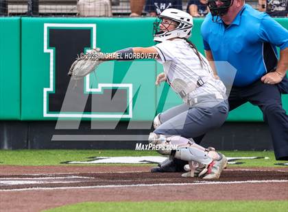 Thumbnail 3 in Keller vs. Guyer (UIL 6A Regional Final Game 3) photogallery.