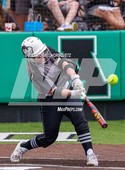Thumbnail 2 in Keller vs. Guyer (UIL 6A Regional Final Game 3) photogallery.