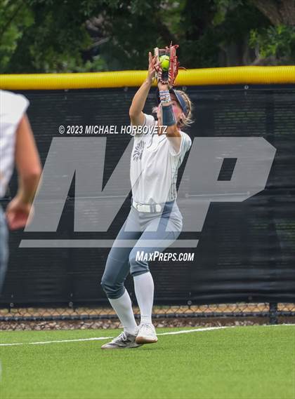 Thumbnail 1 in Keller vs. Guyer (UIL 6A Regional Final Game 3) photogallery.