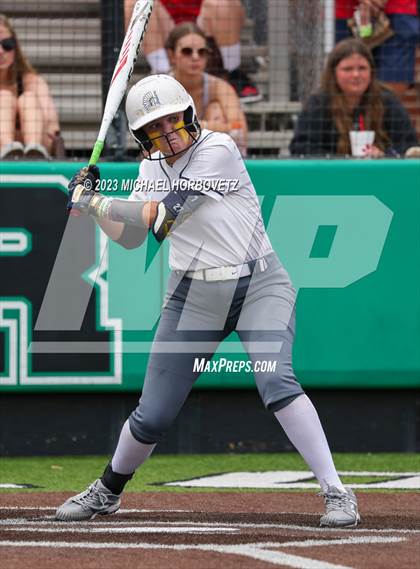Thumbnail 3 in Keller vs. Guyer (UIL 6A Regional Final Game 3) photogallery.