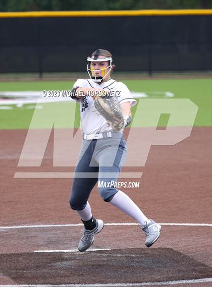 Thumbnail 2 in Keller vs. Guyer (UIL 6A Regional Final Game 3) photogallery.