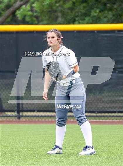 Thumbnail 2 in Keller vs. Guyer (UIL 6A Regional Final Game 3) photogallery.