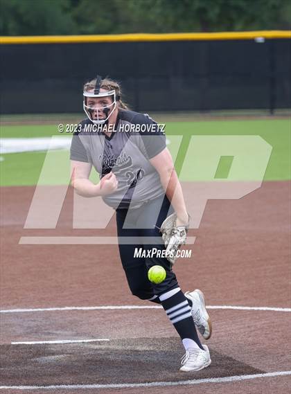 Thumbnail 2 in Keller vs. Guyer (UIL 6A Regional Final Game 3) photogallery.
