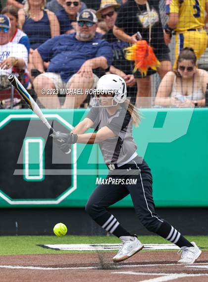 Thumbnail 3 in Keller vs. Guyer (UIL 6A Regional Final Game 3) photogallery.