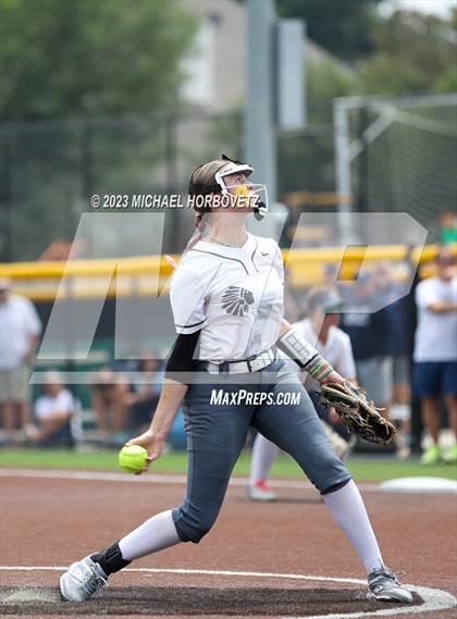 Thumbnail 2 in Keller vs. Guyer (UIL 6A Regional Final Game 3) photogallery.