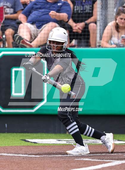 Thumbnail 1 in Keller vs. Guyer (UIL 6A Regional Final Game 3) photogallery.