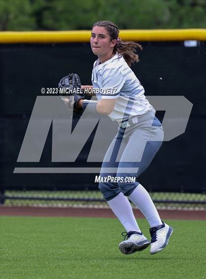 Thumbnail 2 in Keller vs. Guyer (UIL 6A Regional Final Game 3) photogallery.