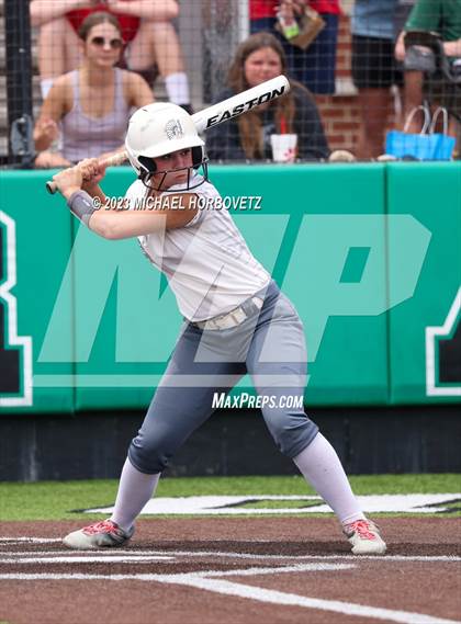 Thumbnail 3 in Keller vs. Guyer (UIL 6A Regional Final Game 3) photogallery.