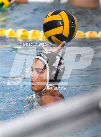 Thumbnail 2 in FR: Portola @ Canyon photogallery.