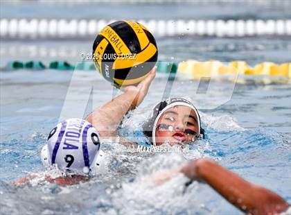 Thumbnail 1 in FR: Portola @ Canyon photogallery.