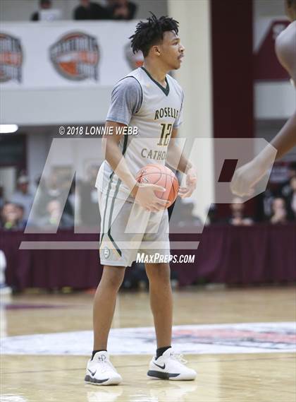 Thumbnail 3 in Roselle Catholic vs. Oak Ridge (Spalding Hoophall Classic) photogallery.