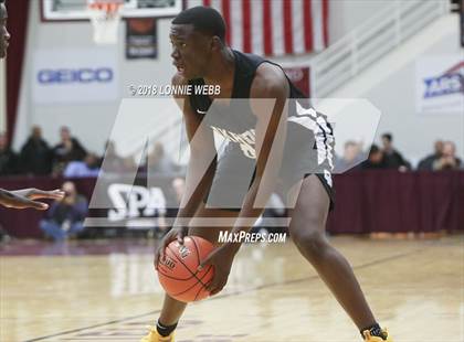 Thumbnail 1 in Roselle Catholic vs. Oak Ridge (Spalding Hoophall Classic) photogallery.