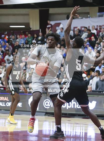 Thumbnail 1 in Roselle Catholic vs. Oak Ridge (Spalding Hoophall Classic) photogallery.
