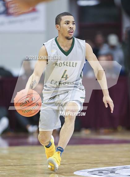 Thumbnail 3 in Roselle Catholic vs. Oak Ridge (Spalding Hoophall Classic) photogallery.