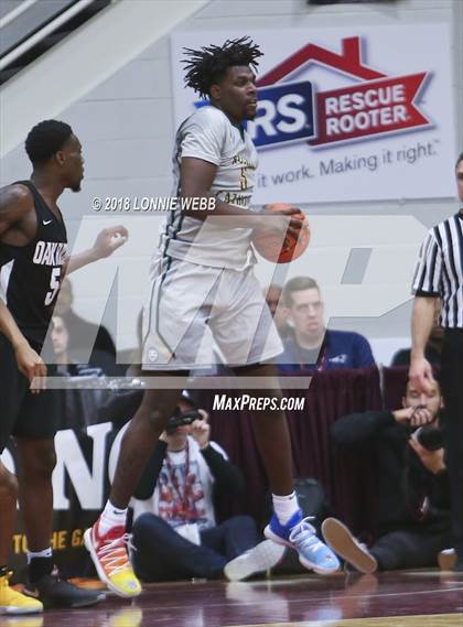Thumbnail 2 in Roselle Catholic vs. Oak Ridge (Spalding Hoophall Classic) photogallery.