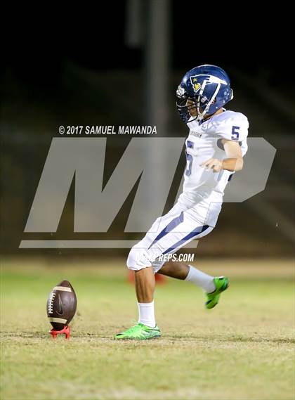 Thumbnail 2 in Taft vs Birmingham photogallery.