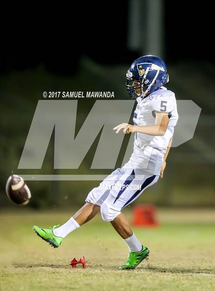 Thumbnail 3 in Taft vs Birmingham photogallery.