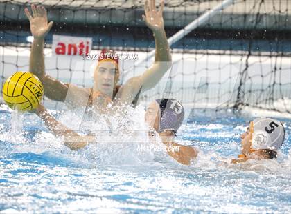 Thumbnail 2 in Harvard-Westlake vs. Newport Harbor (CIF SoCal Regional D1 Semifinal) photogallery.