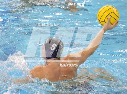 Thumbnail 1 in Harvard-Westlake vs. Newport Harbor (CIF SoCal Regional D1 Semifinal) photogallery.