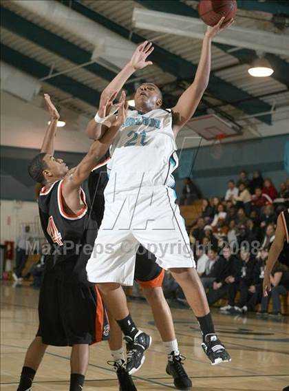 Thumbnail 2 in Foothill vs. Sheldon (Sheldon Winter Classic) photogallery.