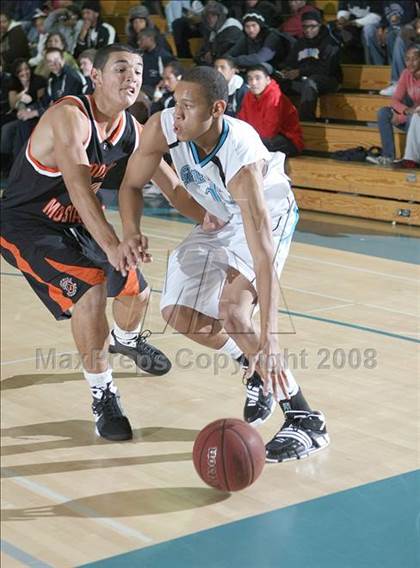 Thumbnail 3 in Foothill vs. Sheldon (Sheldon Winter Classic) photogallery.