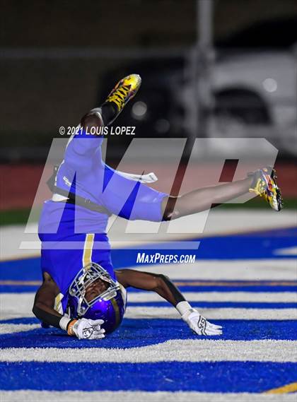 Thumbnail 3 in Los Altos @ Charter Oak (Homecoming) photogallery.