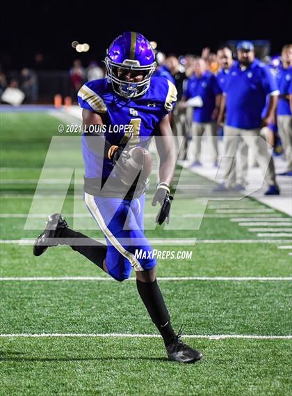 Thumbnail 2 in Los Altos @ Charter Oak (Homecoming) photogallery.