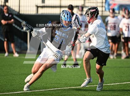 Thumbnail 2 in Darien vs. New Canaan (CIAC Class LL Semifinal) photogallery.